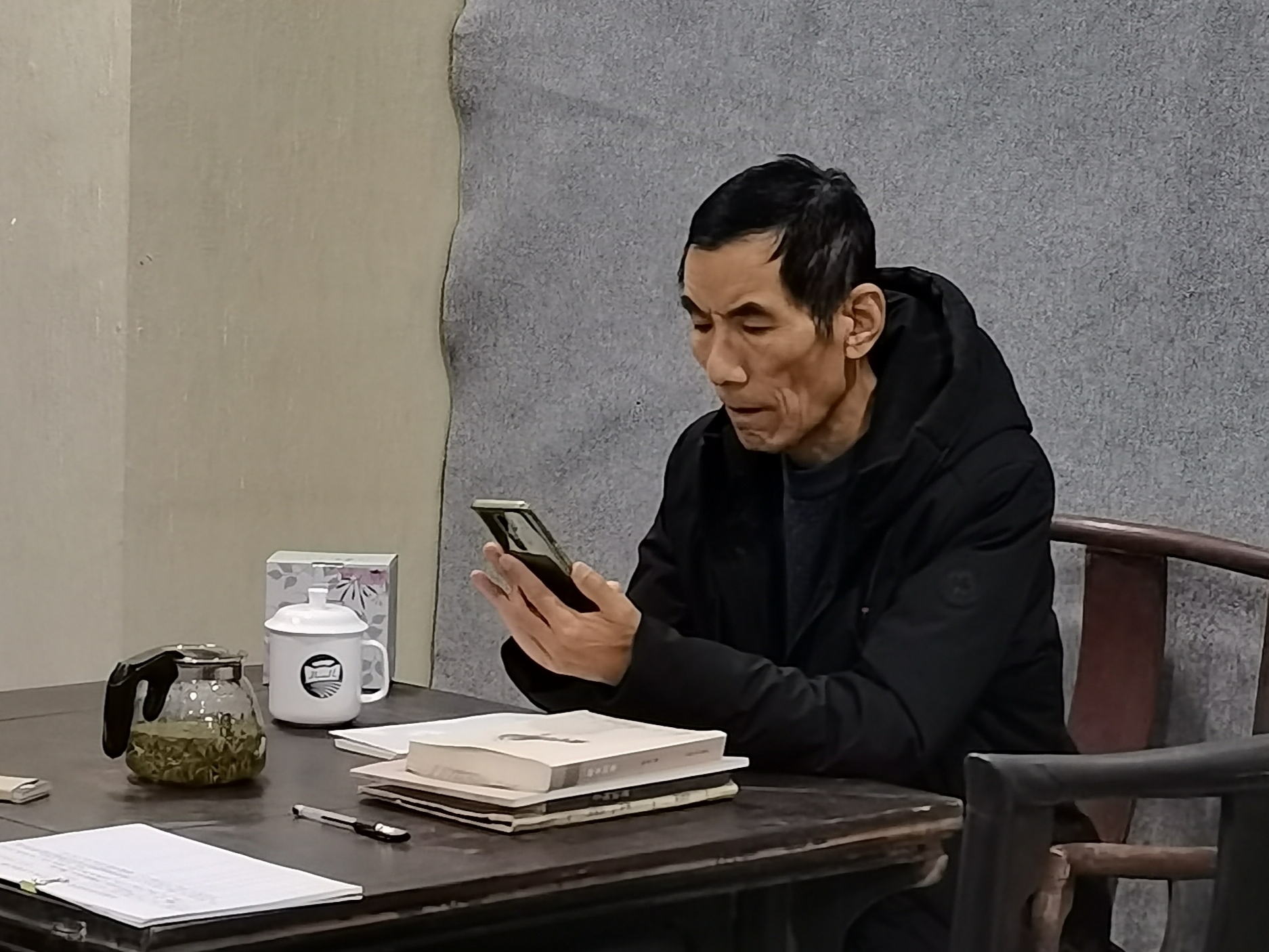 陈素新在七步楼